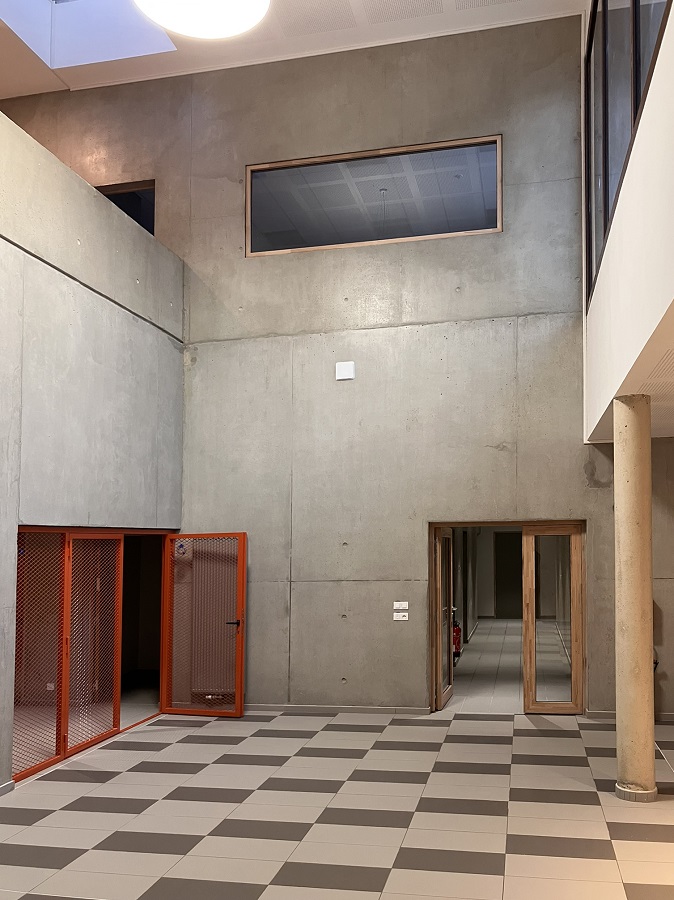 Hall fin de chantier projet Equipement jeunesse Villeneuve
